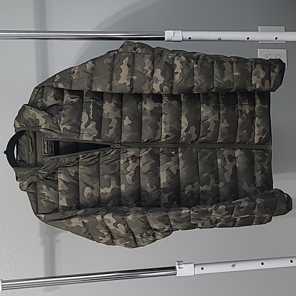 Eddie Bauer Camo Down Jacket Large Tall